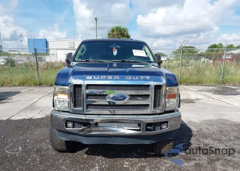 2008 Ford F-250 from USA, damaged, VIN 1FTSW21R18ED61641